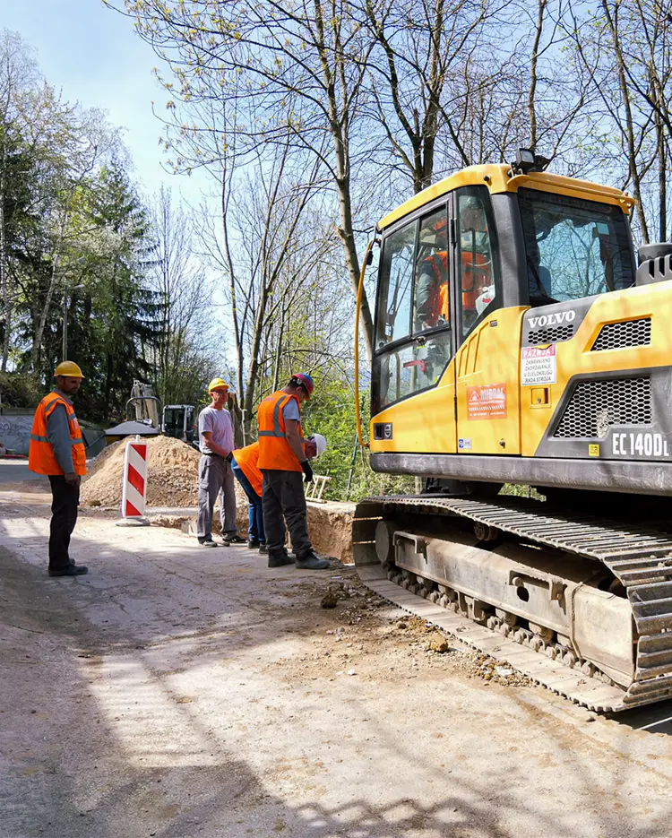 Reconstruction and extension of Nahorevska street